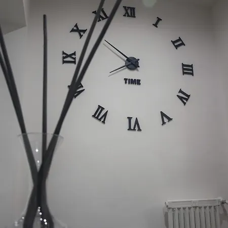 Time شقة